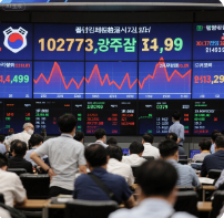韩国股市暴跌与港股表现对比截图